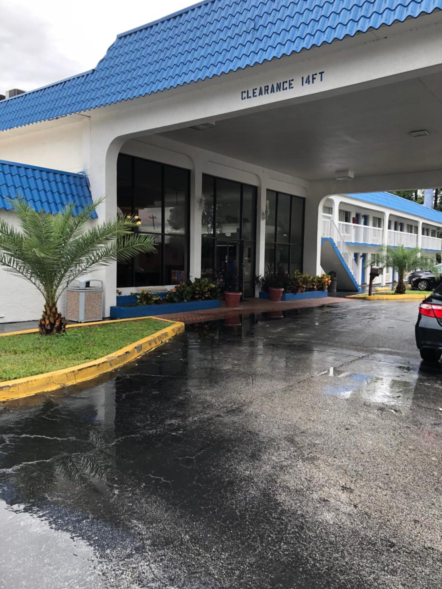 Motel 6-Daytona Beach, Fl - Speedway Exteriör bild