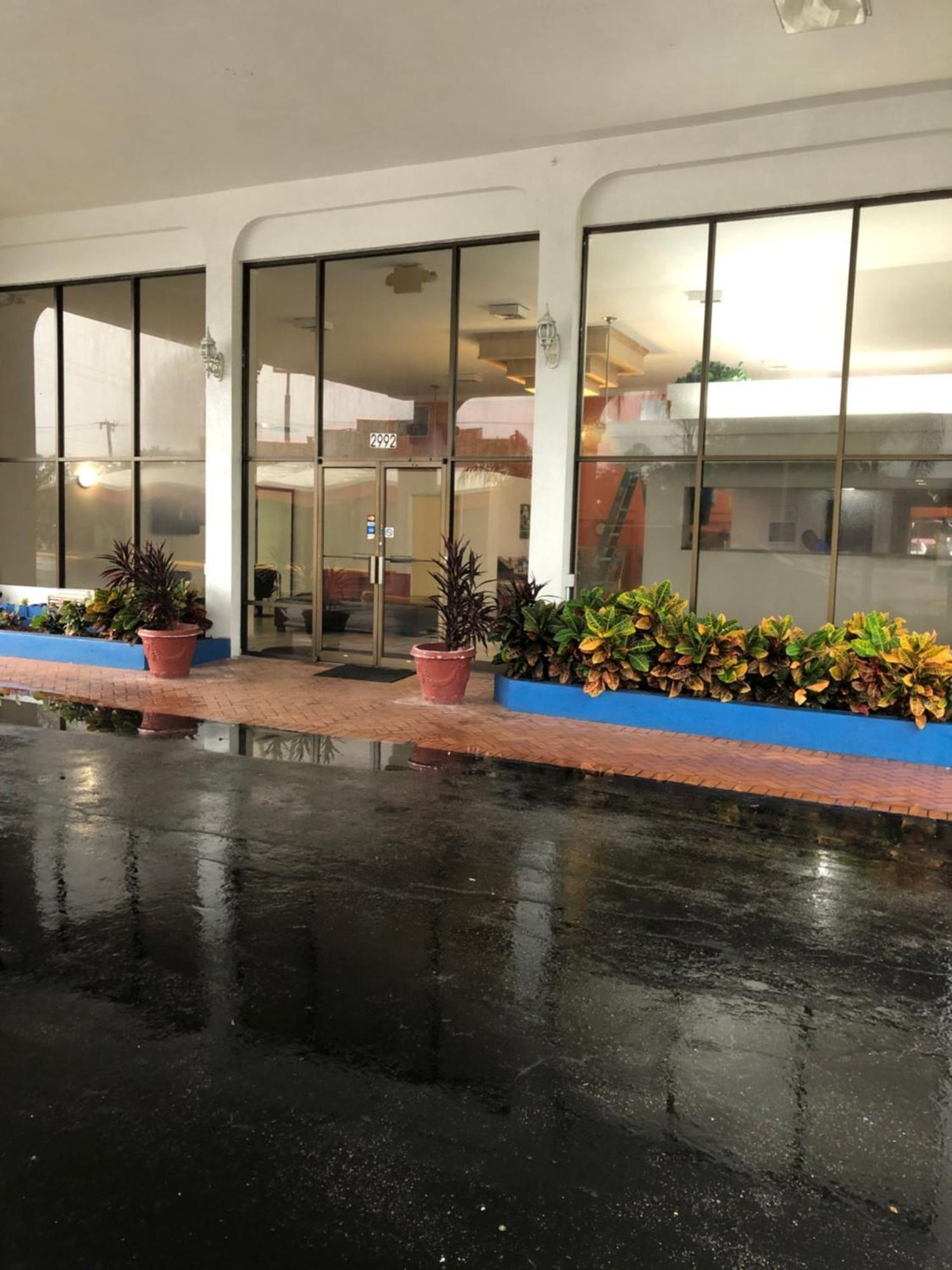 Motel 6-Daytona Beach, Fl - Speedway Exteriör bild
